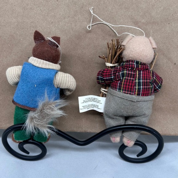 HeartFelts Seasons of Cannon Falls Christmas Ornaments Big Bad Wolf & Pig - Picture 2 of 5